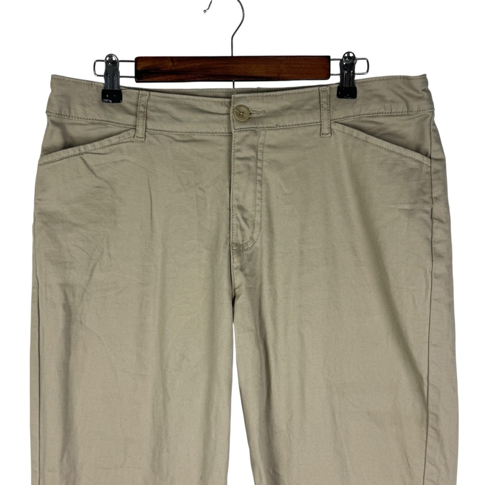 St. John's Bay High Rise Capri Pants Women's 14 Tan - Picture 2 of 9